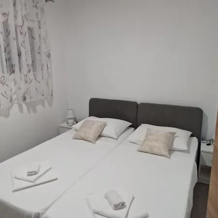 Appartement Neva *