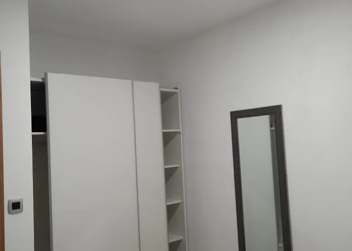 Neva With Free Private Parking Space * Split