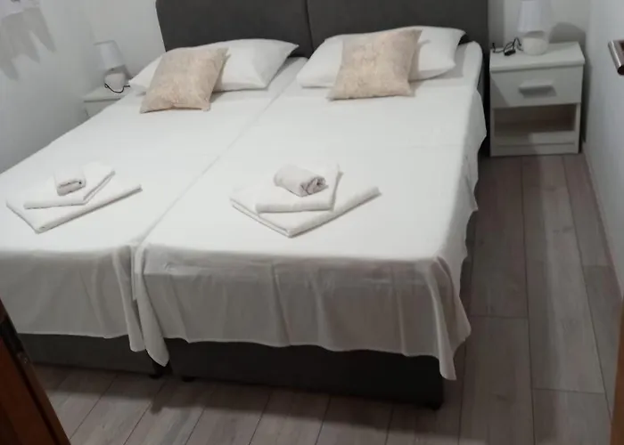 Apartment Neva With Free Private Parking Space *