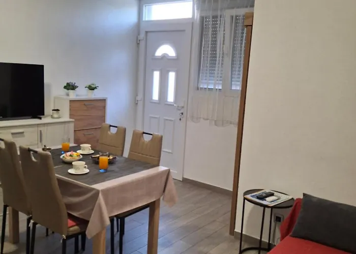 Appartement Neva With Free Private Parking Space